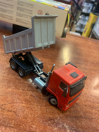 Volvo FH12-420 Dumptruck 1/50 Scale( Vintage JOAL, Compact) - Bitz & Buttons