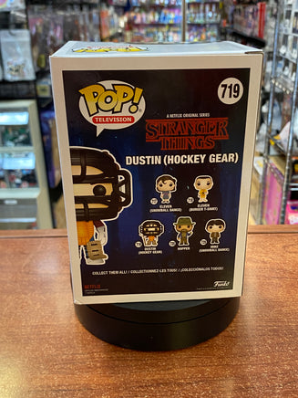 Hockey Gear Dustin #719 (Funko Pop, Stranger Things) EXCLUSIVE - Bitz & Buttons