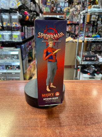 Peter B. Parker (Medicom Mafex, Spider-Man Into The Spider-Verse) SEALED - Bitz & Buttons