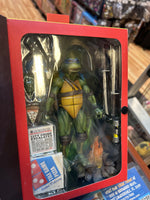 Ultimate Leonardo -35th Anniversary- (Neca, TMNT) **SEALED** - Bitz & Buttons