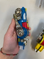 Metal Diecast 5 Lions Form A (Voltron Defender, Trendmasters) **COMPLETE** - Bitz & Buttons