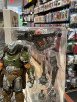 Doom The Dark Ages (McFarlane Toys, Elite Edition, Doom Slayer) COMPLETE - Bitz & Buttons