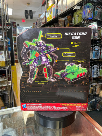 Megatron Voyager Class (Transformers Generations, Hasbro) **EXCLUSIVE** - Bitz & Buttons