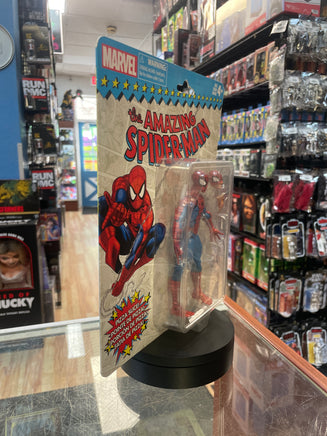 Amazing Spider-Man Pizza Slice (Marvel Legends Retro, Hasbro) SEALED - Bitz & Buttons