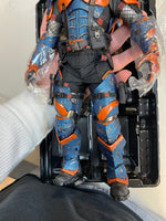 Deathstroke 1/6 Scale VGM030 (DC Batman Arkham Origins, Hot Toys) COMPLETE - Bitz & Buttons