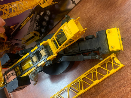 Caterpillar Latticed Crane 1/55 Scale (Vintage SIKO, CAT) **GERMAN IMPORT** - Bitz & Buttons