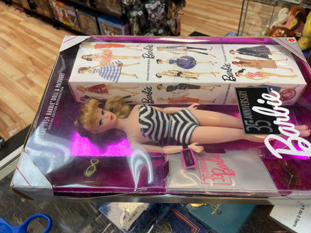 35th Anniversary Blonde #11590 (Vintage Barbie, Mattel) **SEALED** - Bitz & Buttons