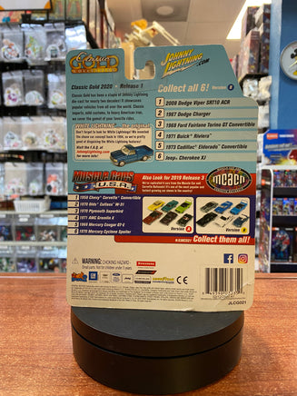 Cadillac Eldorado Convertible 1973 Black (Johnny Lightning, Classic Gold) SEALED - Bitz & Buttons