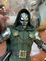Doctor Doom #CMS-022 (Hot Toys, Marvel) COMPLETE - Bitz & Buttons