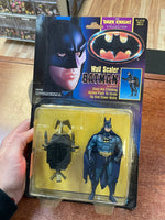 Wall Scaler Batman (Vintage Batman Dark Knight Collection, Kenner) SEALED