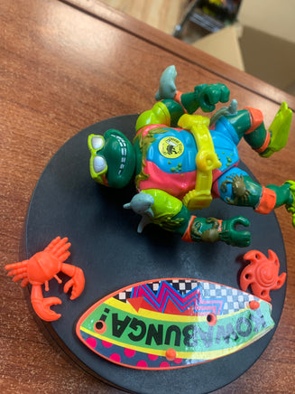 Surfer Michaelangelo (Vintage TMNT Ninja Turtles, Playmates) **COMPLETE** - Bitz & Buttons