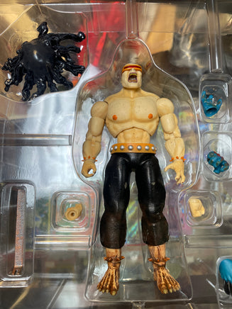 Dark Knight Returns with Mutant Leader (Batman, Mezco One:12) **SDCC Exclusive** - Bitz & Buttons