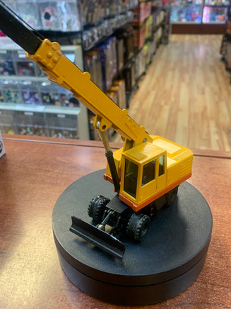 Caterpillar Compact Telescopic Crane 1/70 ( Vintage JOAL, CAT) - Bitz & Buttons