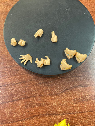 Son Goku Super Saiyan (SH Figuarts Tamashii Nations, Dragon Ball Z) **COMPLETE** - Bitz & Buttons