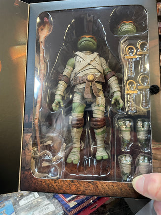 Ultimate Michelangelo As The Mummy -Universal Monsters- (Neca, TMNT) **SEALED** - Bitz & Buttons
