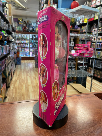 Angel Face Barbie #5640 (Barbie, Mattel) **NEW** (Copy) - Bitz & Buttons