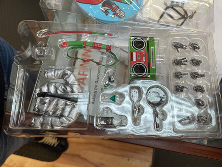 Holiday Gomez Exclusive 6" (Mezco, One:12) COMPLETE - Bitz & Buttons