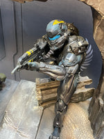 Master Chief & Spartan Locke PVC Statue (Halo 5 Guardians Limited Collector’s Edition) COMPLETE