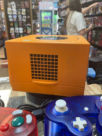 Orange Spice Gamecube with 3 Controllers (Nintendo, Vintage Video Games) **TESTED/COMPLETE** - Bitz & Buttons