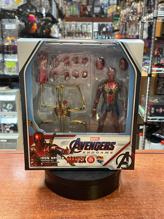 Iron Spider-Man Endgame Ver. (Medicom Mafex, Avengers Endgame) SEALED - Bitz & Buttons
