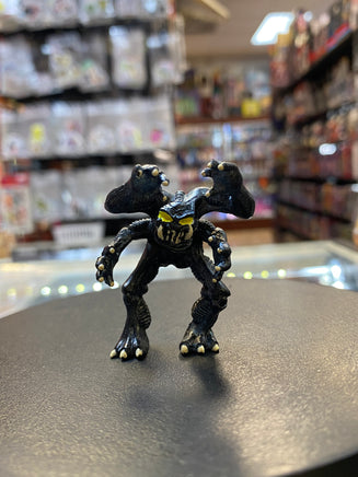 Four Arm Alien with Egg (Vintage Micro Alien Hunters,Trendmasters) COMPLETE - Bitz & Buttons