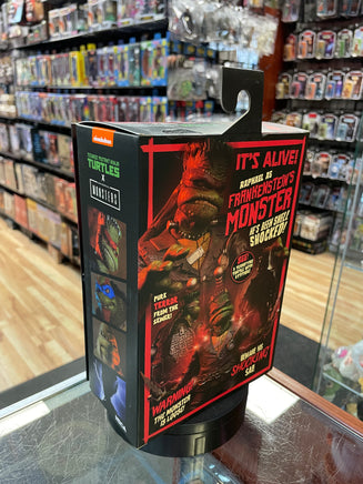 Ultimate Raphael As Frankenstein -Universal Monsters- (Neca, TMNT) **SEALED** - Bitz & Buttons