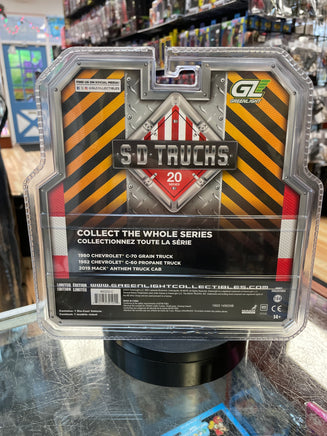 2019 Mack Anthem Truck Cab Series 20 1:64 (SD Trucks, Greenlight Collectibles) SEALED - Bitz & Buttons