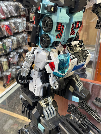 Demon Knight Defensor (Transformers KO, 3rd Party) COMPLETE - Bitz & Buttons