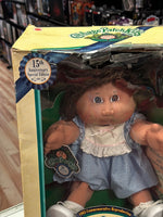 Brunette Brown Eyes with Cert (CPK Cabbage Patch Kid, Mattel)