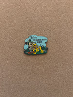 Mickey & Pluto Passholder 2001 (Walt Disney World, Pin Traders) - Bitz & Buttons