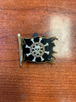 Pirates of the Caribbean flag (Walt Disney World, Pin Traders) - Bitz & Buttons