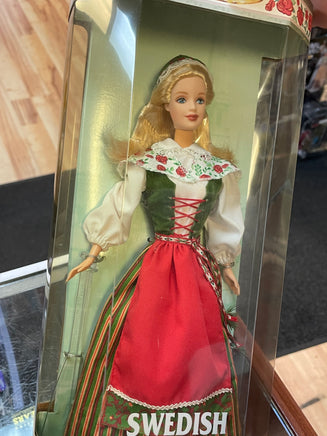Barbie Swedish #24672 (Barbie, Mattel) **Sealed** - Bitz & Buttons