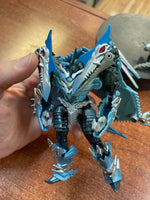 Strafe Premier Edition Deluxe Class (Transformers The Last Knight, Hasbro) **COMPLETE** - Bitz & Buttons
