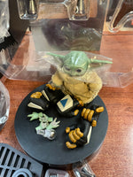 The Mandalorian & Grogu 1/4th Quarter Scale (Star Wars, Hot Toys) COMPLETE - Bitz & Buttons