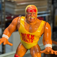 Body Slamming Hulk Hogan 5377 (Vintagw WWF WWE, Hasbro)