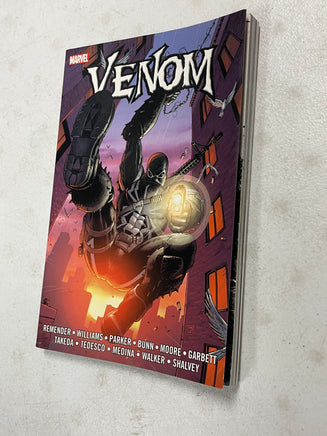 Venom By Rick Remender (Marvel TPB, Paperback) - Bitz & Buttons