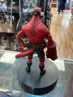Hellboy (Vintage Hellboy, Mezco Toyz) INCOMPLETE
