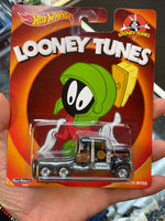 Kenworth W900 Marvin The Martian (Hot Wheels, Mattel) **SEALED** - Bitz & Buttons