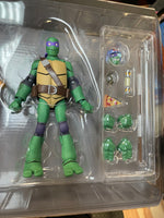 Batgirl & Donatello 2 Pack (Batman Vs Teenage Ninja Turtles, DC Collectibles) NEW/OPEN
