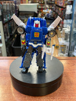 Tracks Deluxe Class (Transformers WFC, Hasbro) **COMPLETE** - Bitz & Buttons