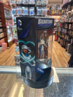Ice -Signature Collection- (DC Multiverse, Mattel) **SEALED**