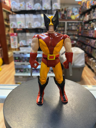 Wolverine with Snap Claws 3.75 (Vintage Uncanny Xmen, Toybiz) - Bitz & Buttons
