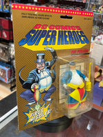Umbrella Firing Missels Penguin (Vintage DC Comic Superheroes, Toybiz) **SEALED**