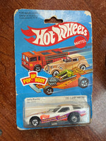 Vetty Funny 2508 (Mattel, Hot Wheels) - Bitz & Buttons