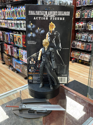 Cloud Strife No. 4 (Vintage Final Fantasy, Play Arts) **SEALED** - Bitz & Buttons