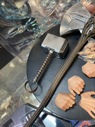 Avengers End Game Thor MMS557 (Marvel, Hot Toys) **COMPLETE** - Bitz & Buttons