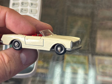 Mercedes Benz 230SL Thin Diecast (Vintage Matchbox, Lesney) - Bitz & Buttons