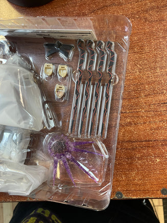 Shigaraki Tomura (Revoltech Amazing Yamaguchi, My Hero Academia) NEW Open Box - Bitz & Buttons