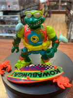 Surfer Michaelangelo (Vintage TMNT Ninja Turtles, Playmates) **COMPLETE** - Bitz & Buttons