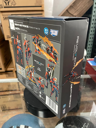 Deathstroke Ver. 1.5 (DC Comics Justice League, Revoltech Amazing Yamaguchi) COMPLETE - Bitz & Buttons